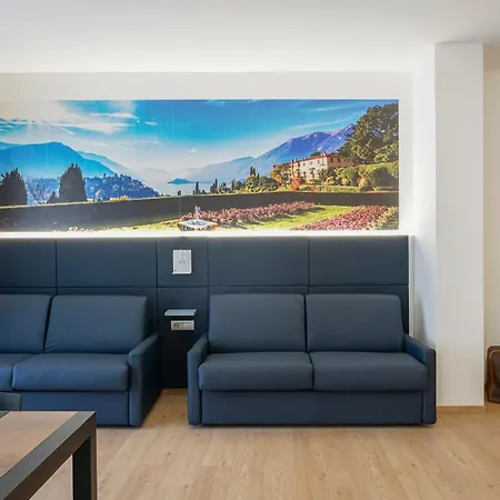 Piazza Camerlata Como