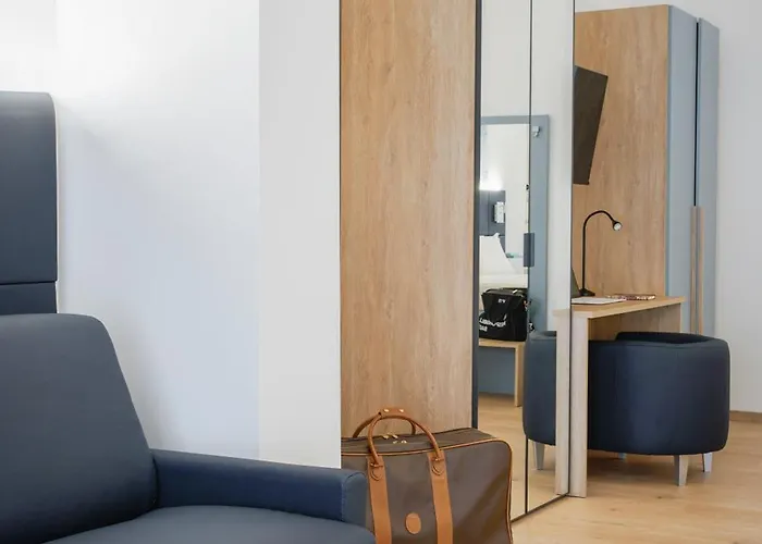 Piazza Camerlata * Όπως