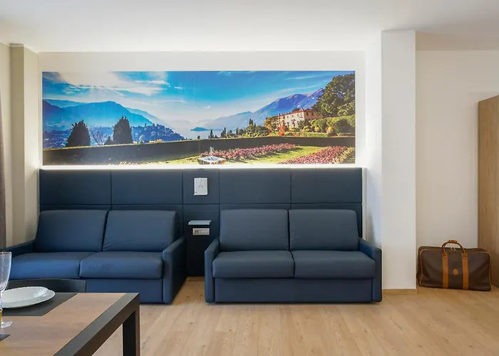 Piazza Camerlata Como